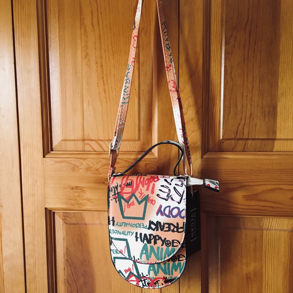 Le Miel Graffiti Design Shoulder Bag